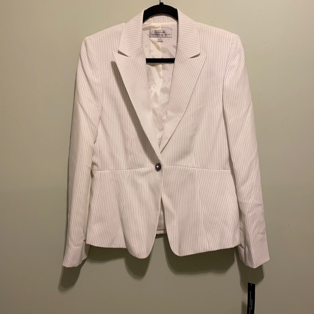 TAHARI ASL | Classic White With Pinstripe Single Button Blazer | NWT